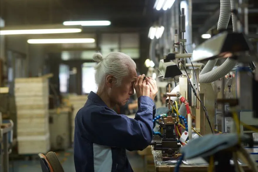 Fabrication Paris Miki au Japon 