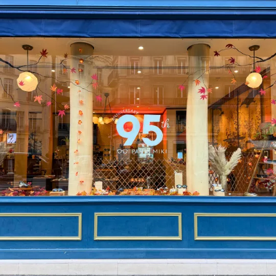 Vitrine Paris Miki 95 ans
