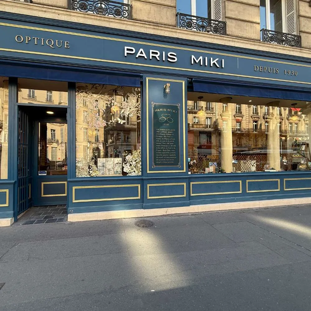 Vitrine Paris Miki